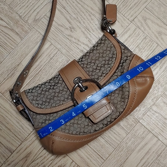 Coach shoulder bag - Picture 4 of 8